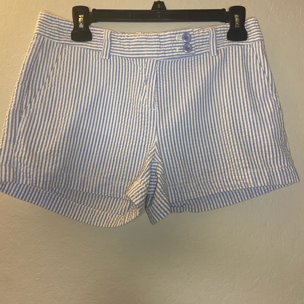 Vineyard Vine Seersucker Ocean blue size 4 shorts